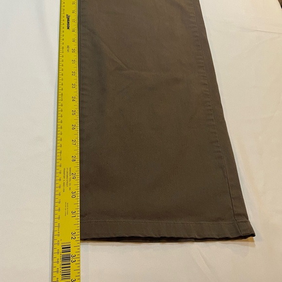 Dockers Women's Ideal Fit Brown Khakis, Size 12 Long, Classic & Comfortable - Picture 10 of 10